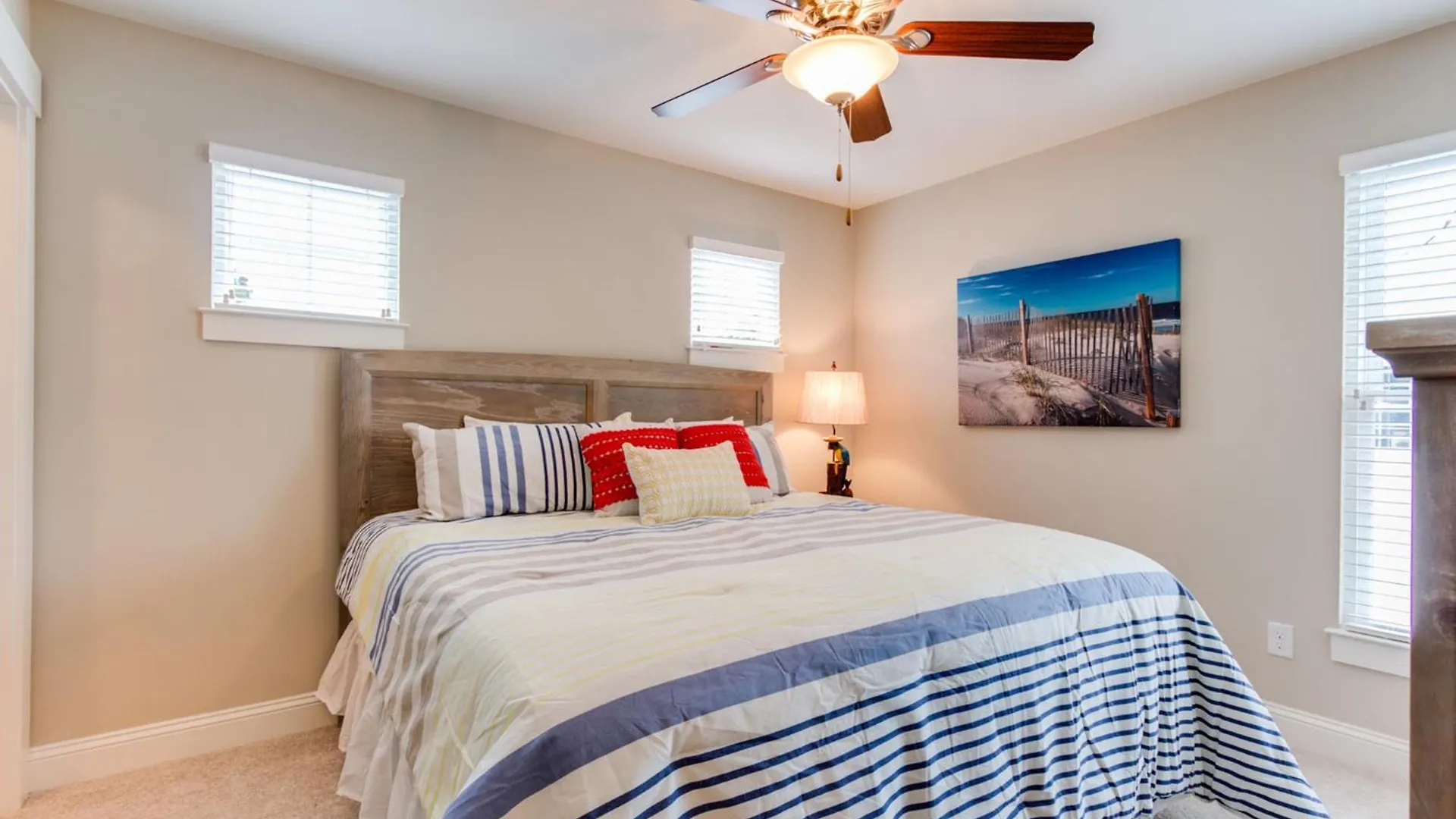 Dom wakacyjny 412A The Inlet House Spacious 4 Bedroom Townhouse Walking Distance To The Beach Virginia Beach Stany Zjednoczone Ameryki