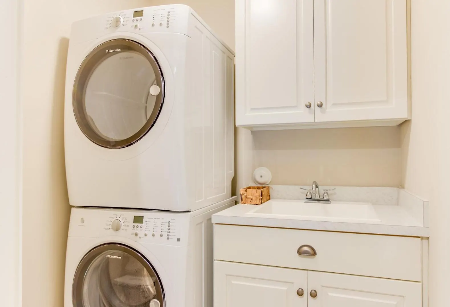 412A The Inlet House Spacious 4 Bedroom Townhouse Walking Distance To The Beach Virginia Beach Dom wakacyjny