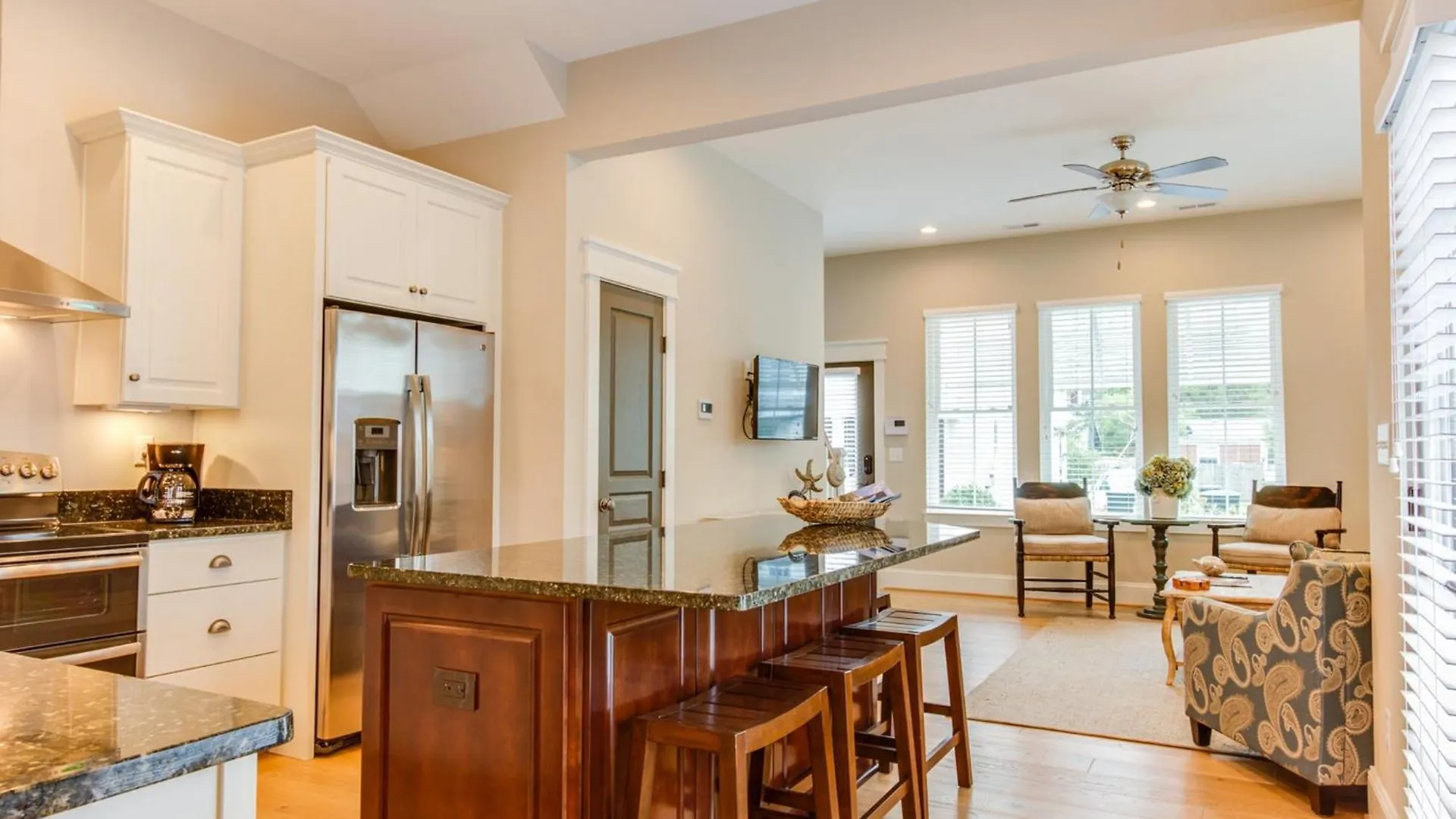 412A The Inlet House Spacious 4 Bedroom Townhouse Walking Distance To The Beach Virginia Beach 0*,